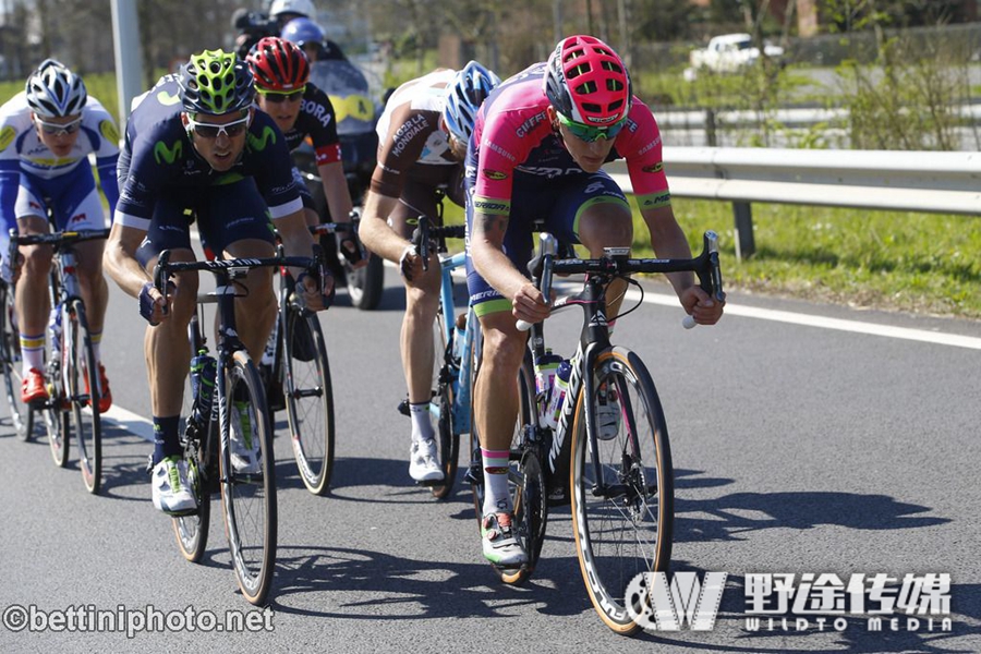 百届环弗兰德斯赛：中国车手首秀 萨甘单飞夺冠 坎神亚军谢幕