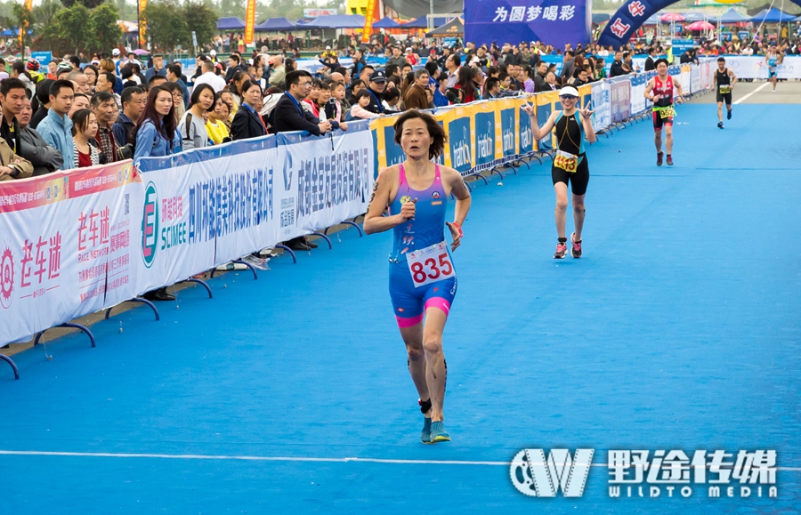 成都·金堂铁三世界杯业余组：“巴斯”夺冠 独臂铁人王家超亚军