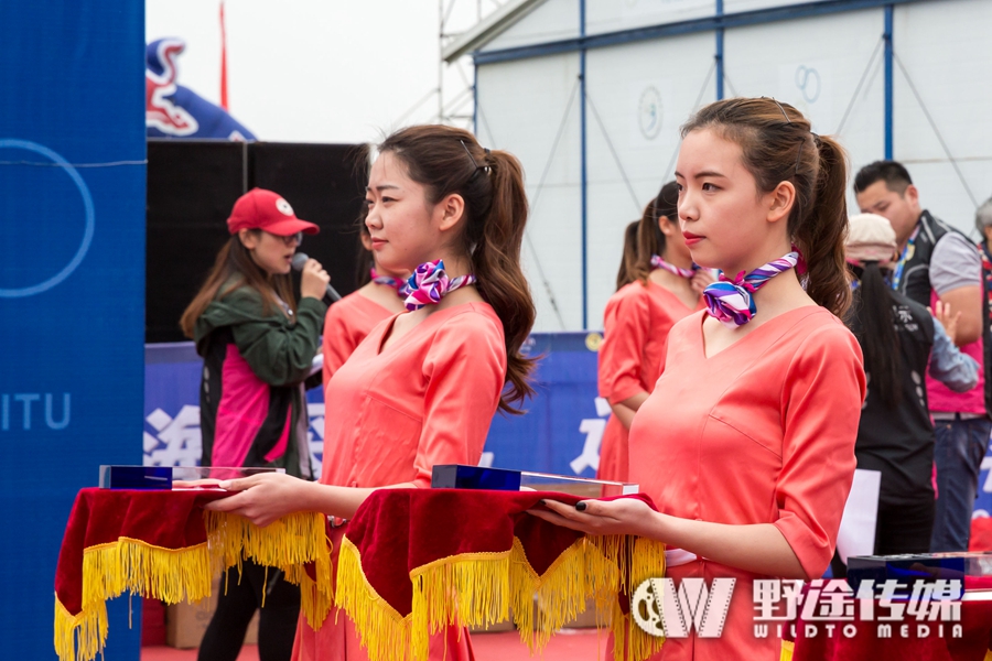 成都·金堂铁三世界杯业余组：“巴斯”夺冠 独臂铁人王家超亚军