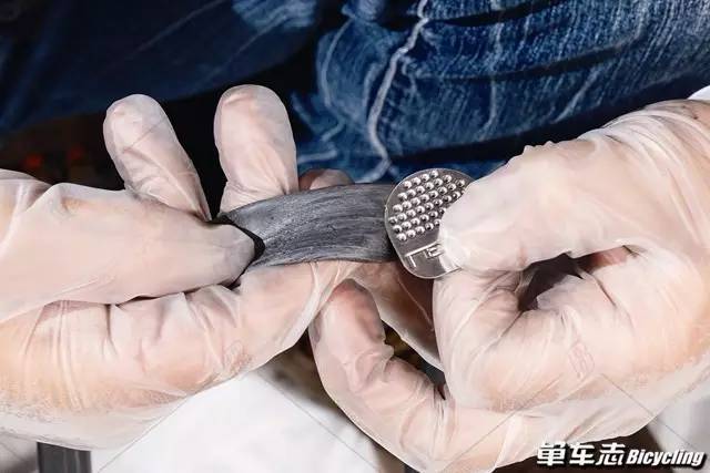必看！让菜鸟快速学会公路车换胎补胎的方法