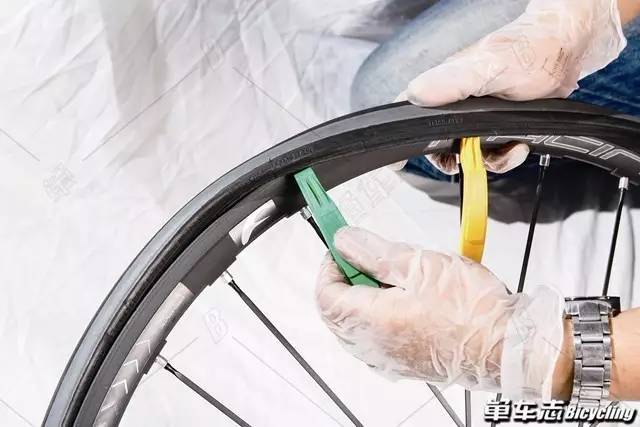 必看！让菜鸟快速学会公路车换胎补胎的方法