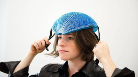 折叠纸自行车头盔获詹姆斯·戴森设计奖 即将量产