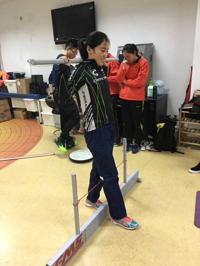 冬训前的全方面体能测试，知道你的FMS和最大摄氧量？
