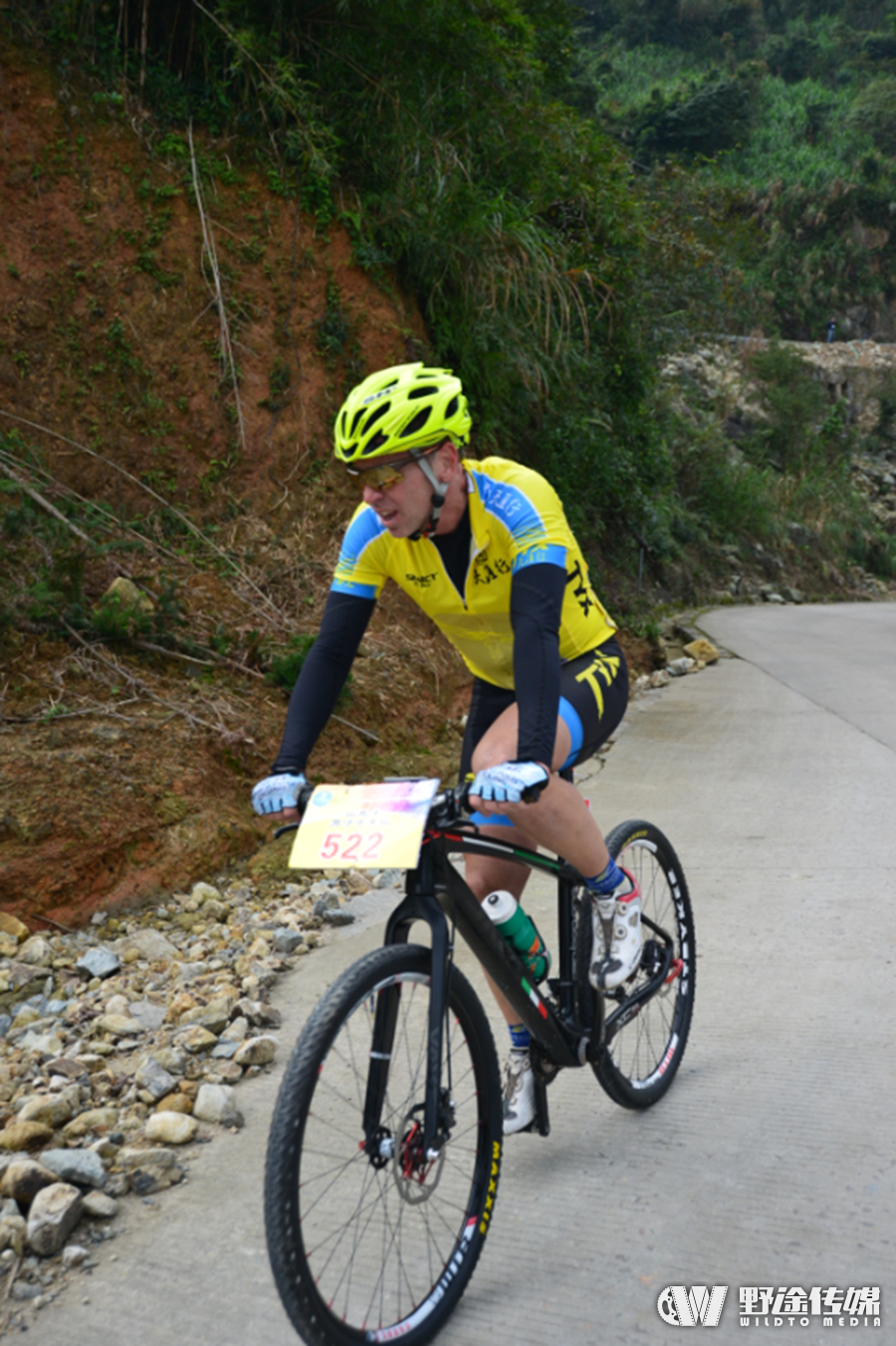 第三届中国·宁德自行车爬坡赛：“坡神” 胡甜甜斩获冠军