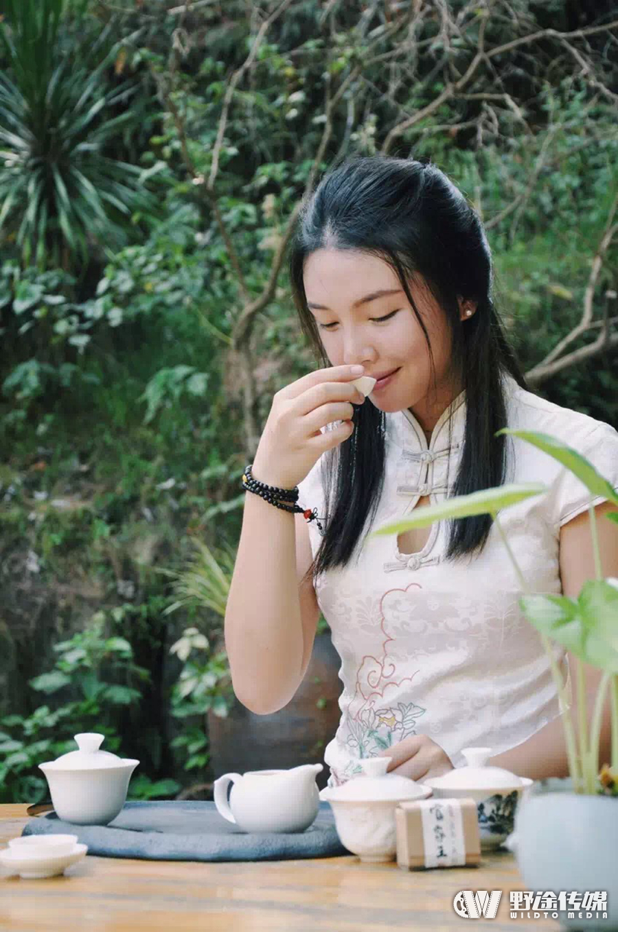 海量美圖｜會(huì)沖浪 會(huì)滑雪 廈門鐵三女神：年輕就該體驗(yàn)不同生活