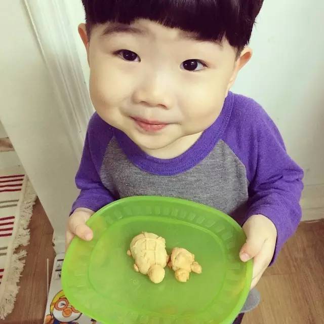 有个陪骑车陪你玩的哥哥，真好