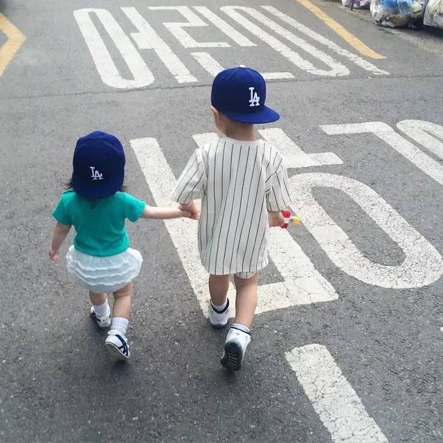 有个陪骑车陪你玩的哥哥，真好