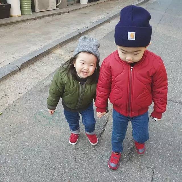 有个陪骑车陪你玩的哥哥，真好