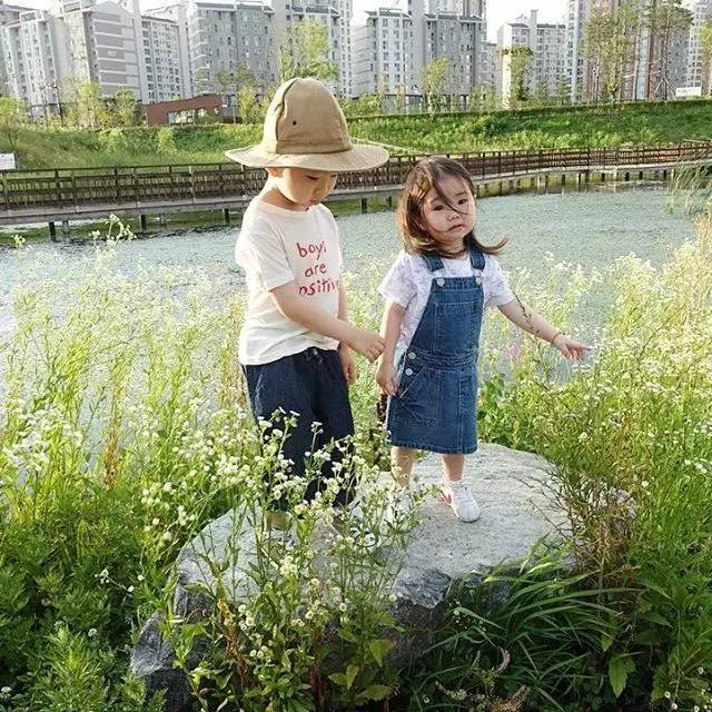 有个陪骑车陪你玩的哥哥，真好