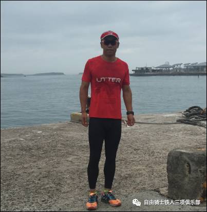 从百公斤到八块腹肌，腰间盘突出的他练成铁三自由骑士