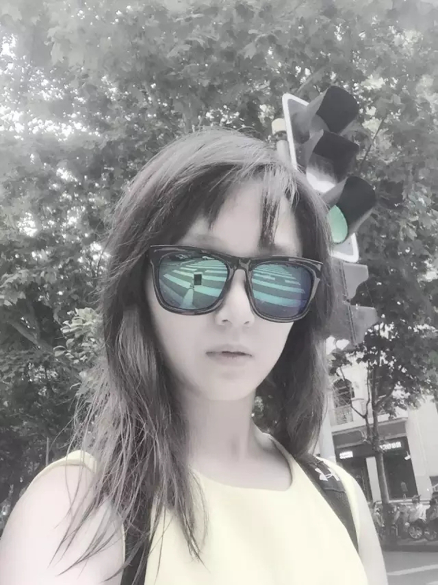 励志！漂亮单亲妈妈 用铁三和跑步战胜了抑郁症