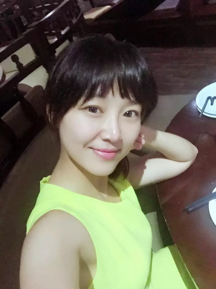 励志！漂亮单亲妈妈 用铁三和跑步战胜了抑郁症