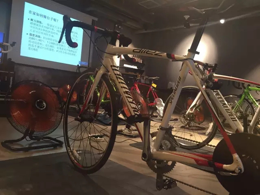 乐视铁三训练营 | 自行车课  教练倾囊相授十余年打铁经验