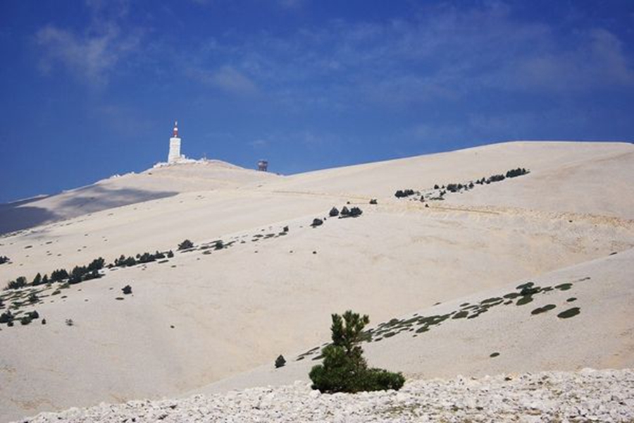 环法｜第十二赛段 登顶风秃山 选手比分差距将拉大