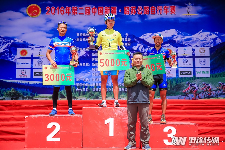 �½�����������һ���� ������˹̹���ֶ�����Ӿ�Ӣ��