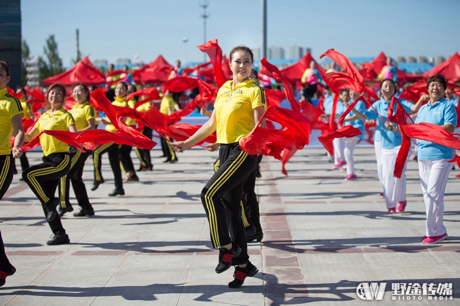 2016大庆铁三赛：铁人故乡赛铁三 铁人致敬铁人
