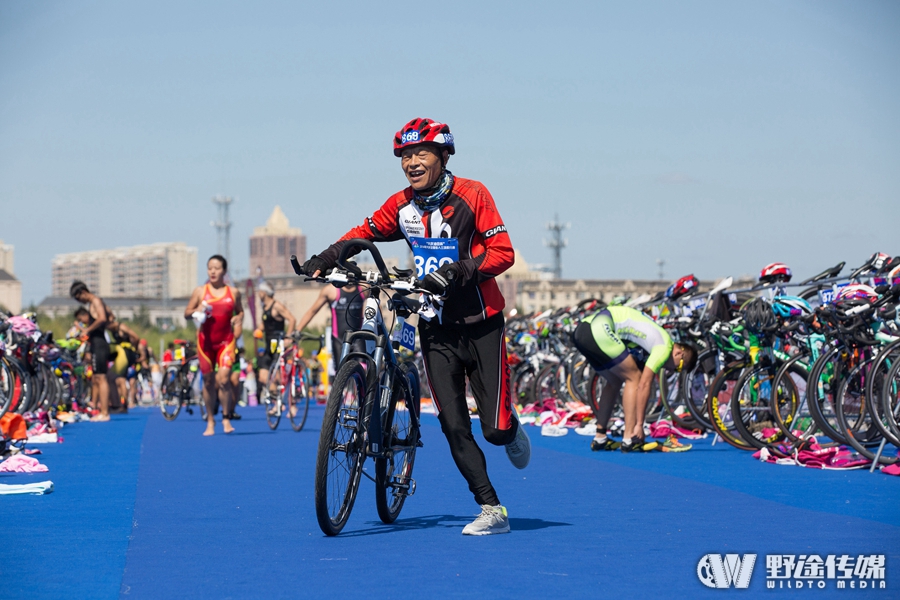 2016大庆铁三赛：铁人故乡赛铁三 铁人致敬铁人