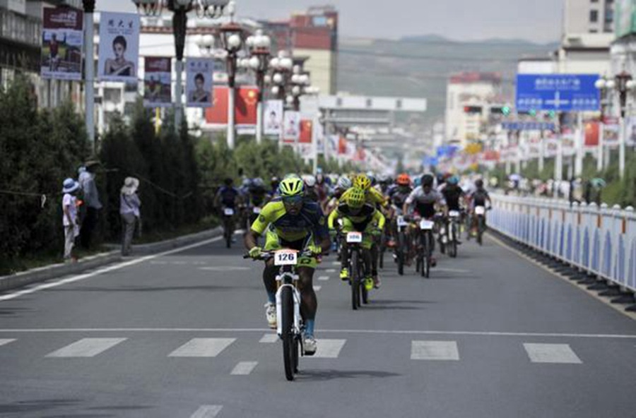 甘南藏地传奇自行车赛  体验甘南多样魅力 首日开赛！