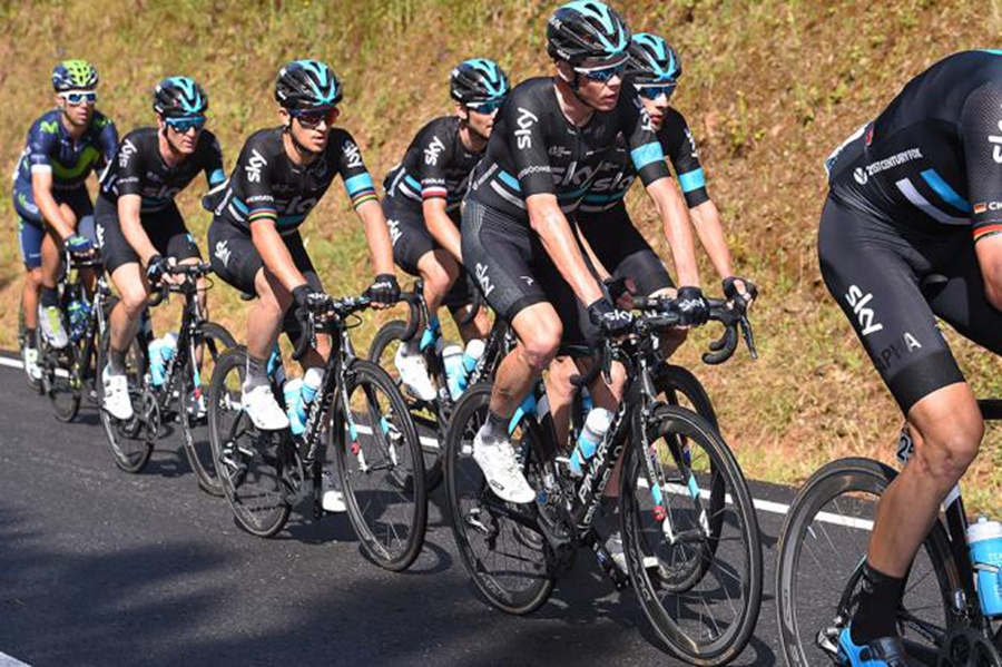 环西｜第五赛段：终点冲刺大规模摔车　启动3公里规则