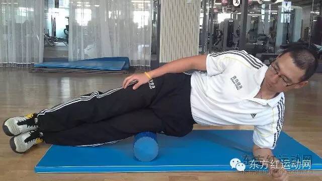 铁人三项｜ 图解如何进行骑行后的肌肉放松拉伸
