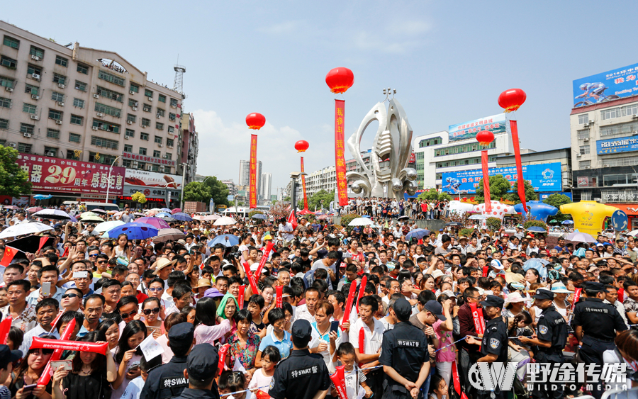 环中国 Ⅱ｜第一赛段 本法托再夺冠 马里尼收获黄蓝两衫