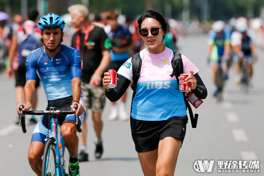 环中国 Ⅱ｜第一赛段 本法托再夺冠 马里尼收获黄蓝两衫