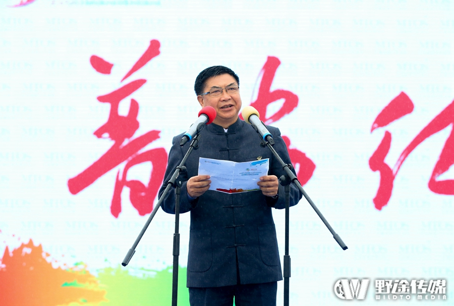 �հ�����ɽ�س�����ɽ��ʢ�� ��ΰ����  �γ�嶥