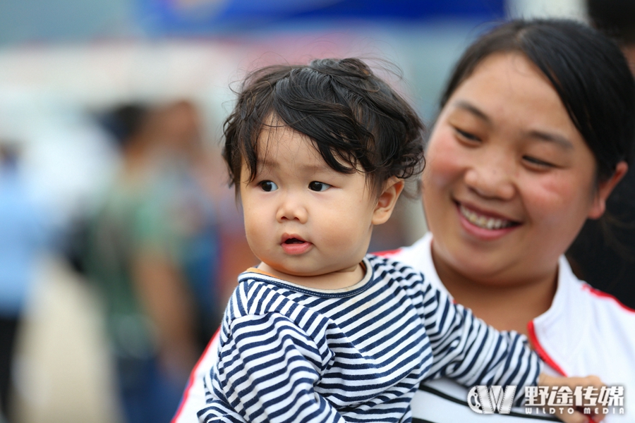 �հ�����ɽ�س�����ɽ��ʢ�� ��ΰ����  �γ�嶥