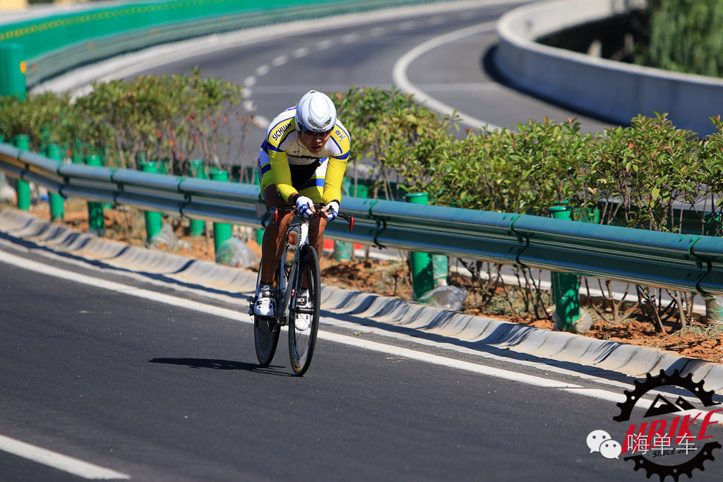 “森弗杯”环秦岭公路赛：首日个人计时河南胥玉龙独占鳌头