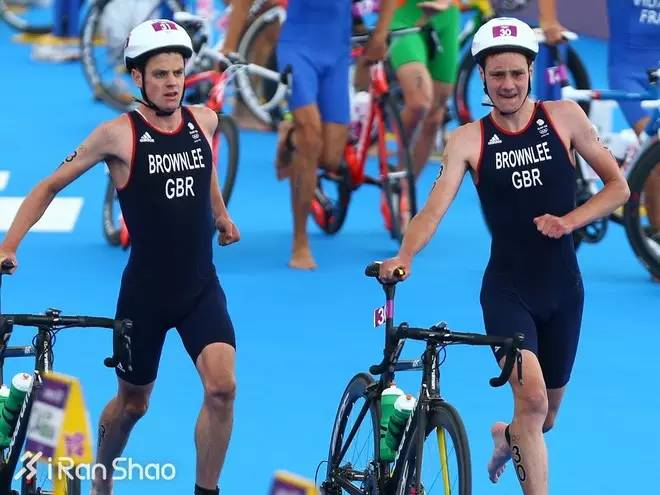 英国布朗利铁三兄弟的相爱相杀：输给他我已经习惯了