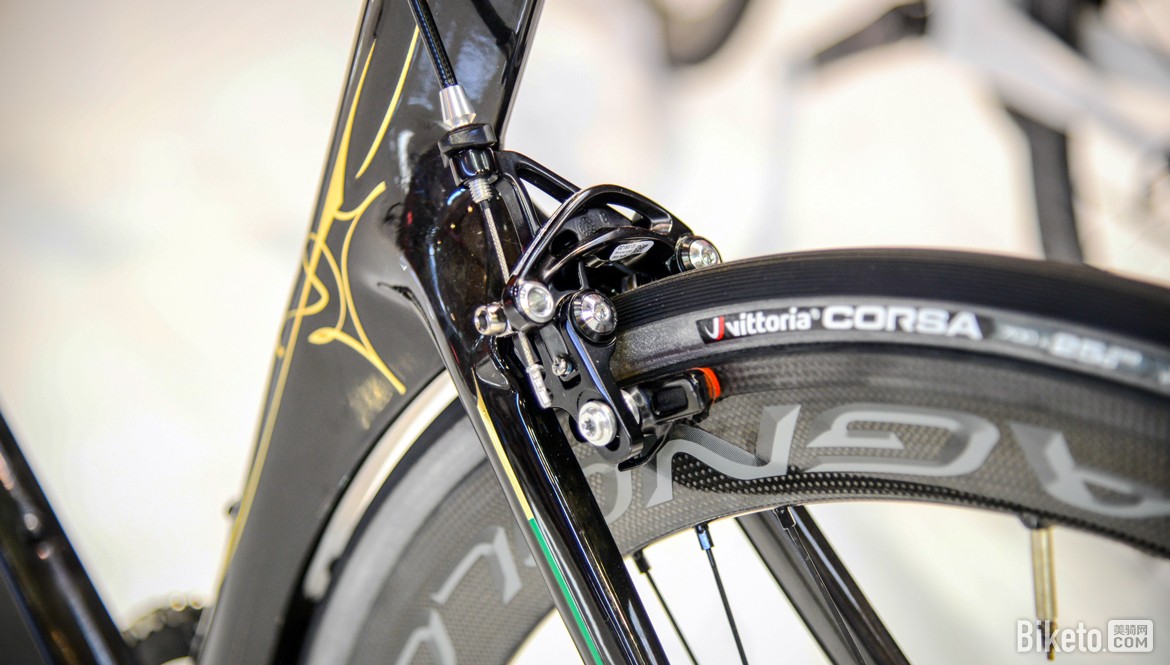 气动遇上土豪金 COLNAGO Concept大图赏析