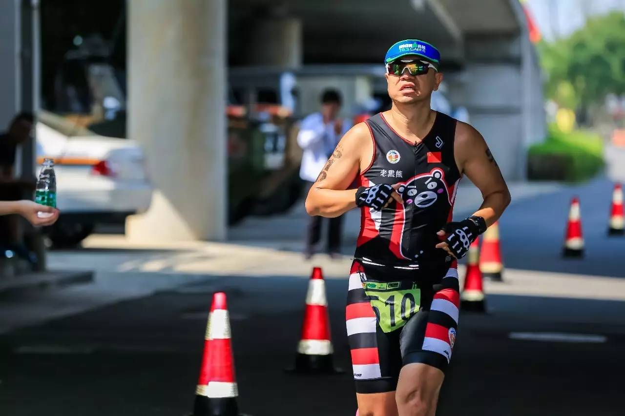 打铁三年他首次站上领奖台  之后又将挑战大铁