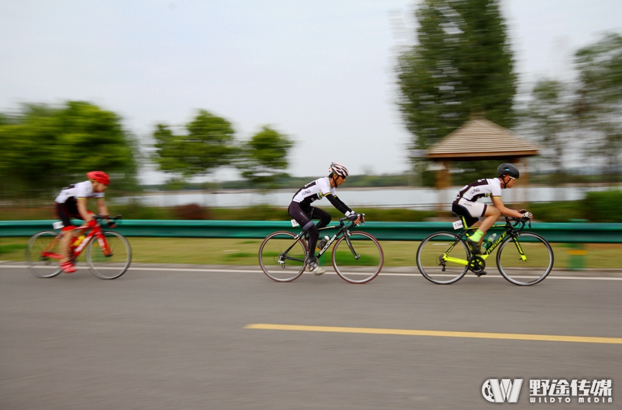 相约水城，2016年中国成都车迷健身节总决赛竞速金堂