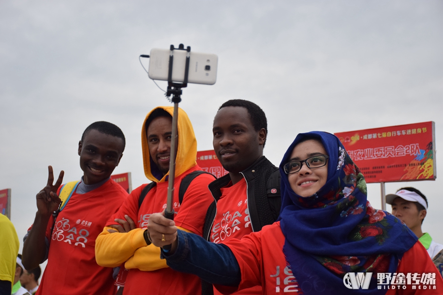 相约水城，2016年中国成都车迷健身节总决赛竞速金堂