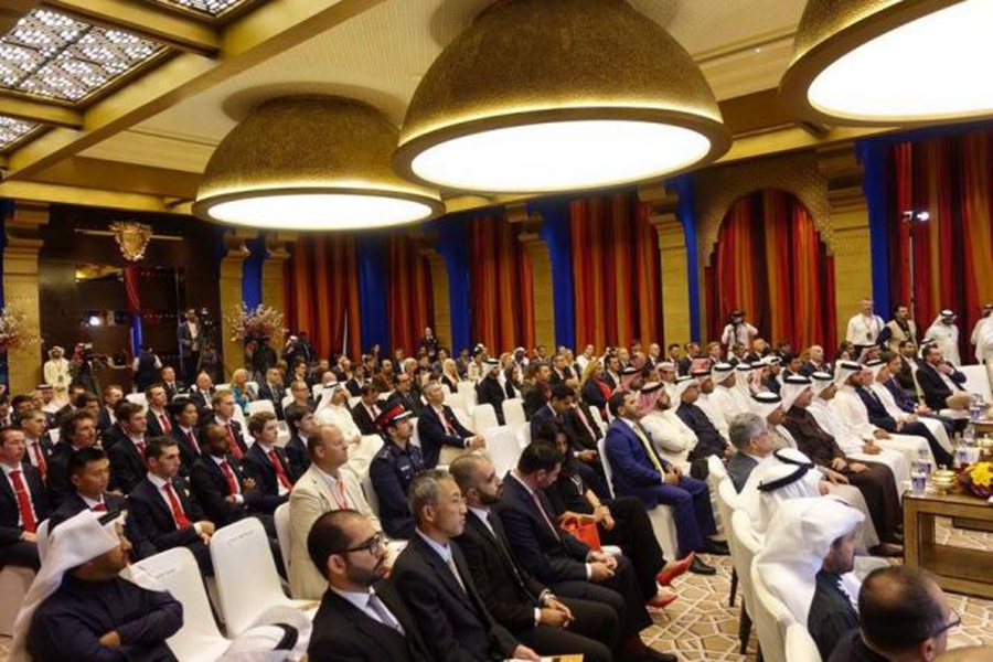 巴林皇宫有多壕？随巴林-美利达车队去看看