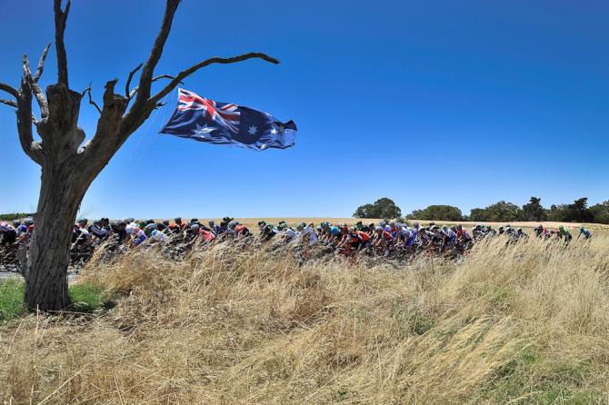 环澳赛｜第一赛段：伊万收获环澳赛首胜 终点萨甘帮队友带冲