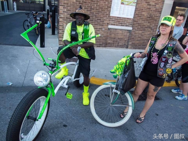 世界闻名的汽车城 如今自行车在这大受欢迎