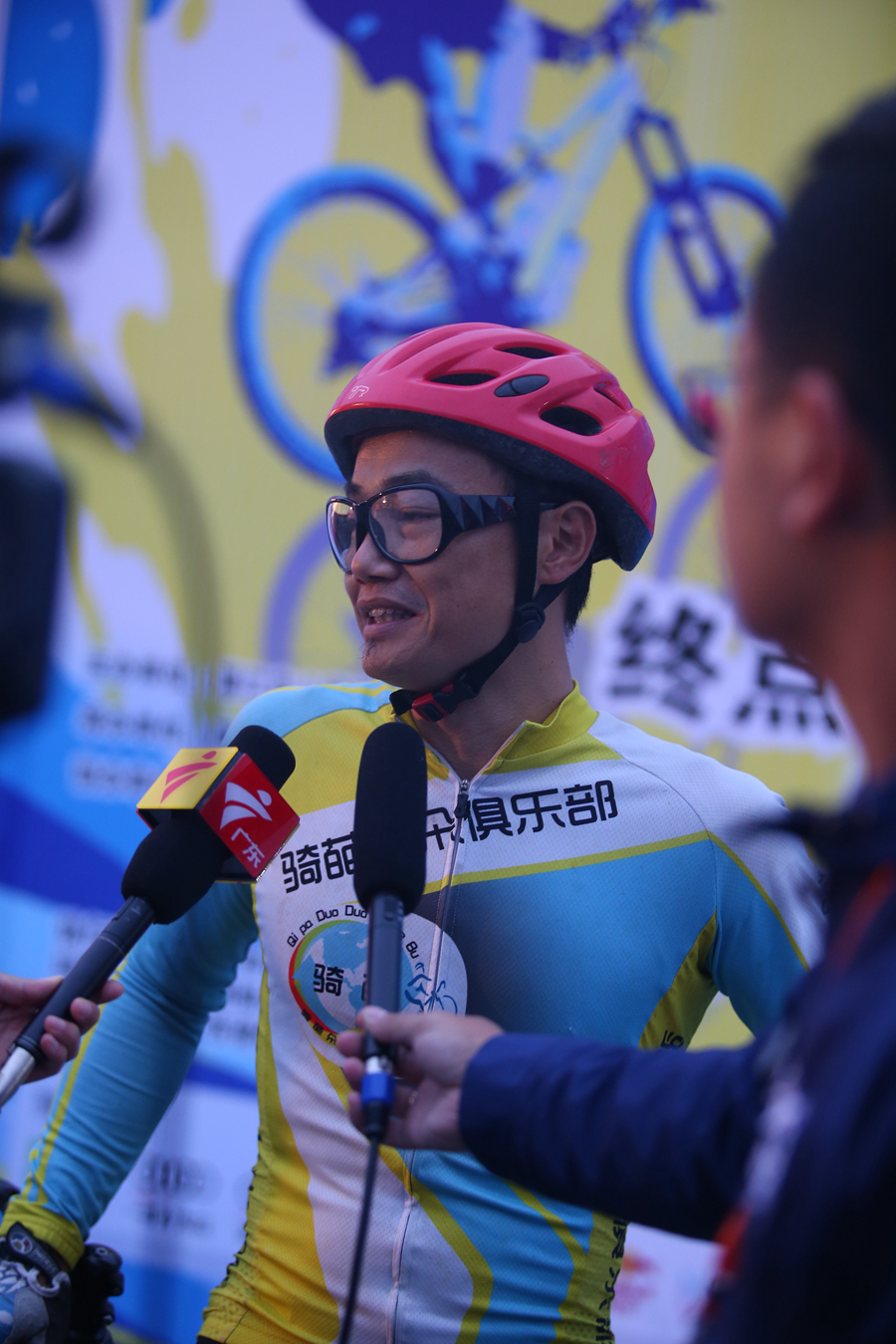 2017最美环雷200：近2000人挑战骑行马拉松