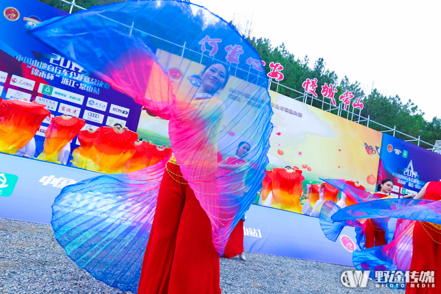 山地公开赛总决赛锦禾杯：郭大侠夺单站 山神年度封王
