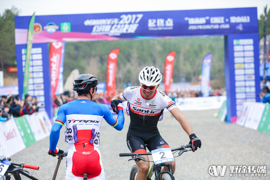 山地公开赛总决赛锦禾杯：郭大侠夺单站 山神年度封王