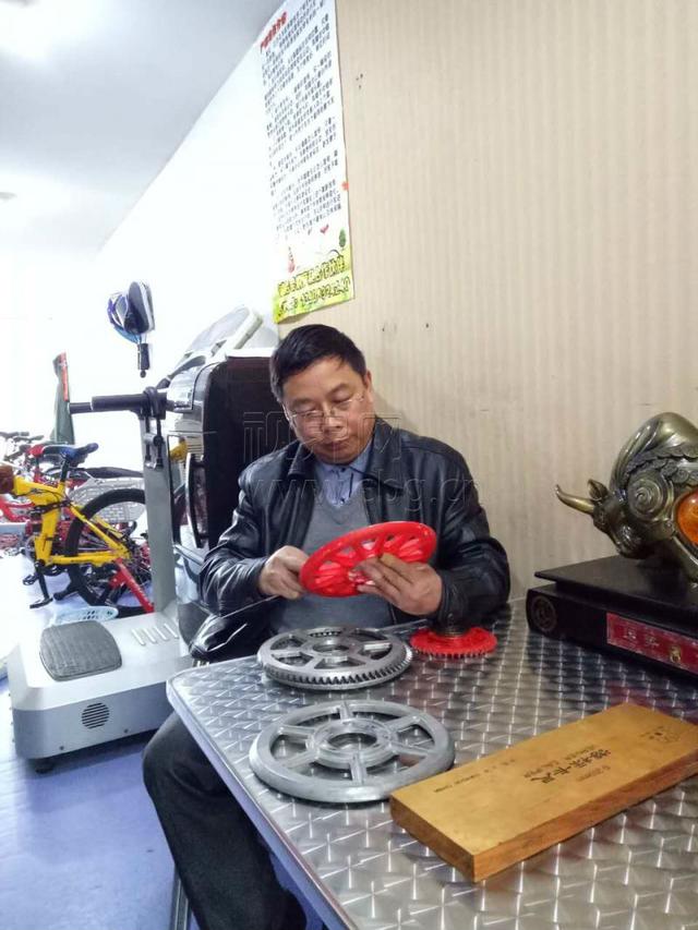 这辆自行车不得了 拥有近十项国家专利而且还省力