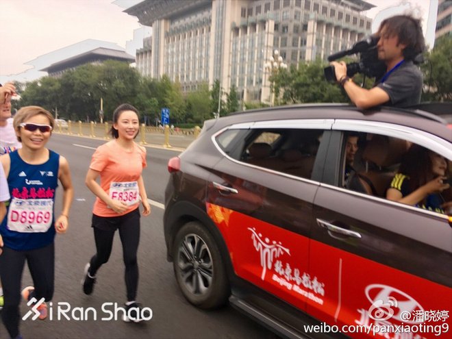 九球天后潘晓婷：全能跨界女王  跑马也不在话下