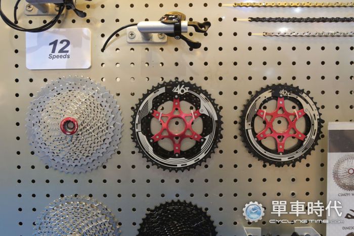 陡坡克星 50、52T超大齿盘台北展现身