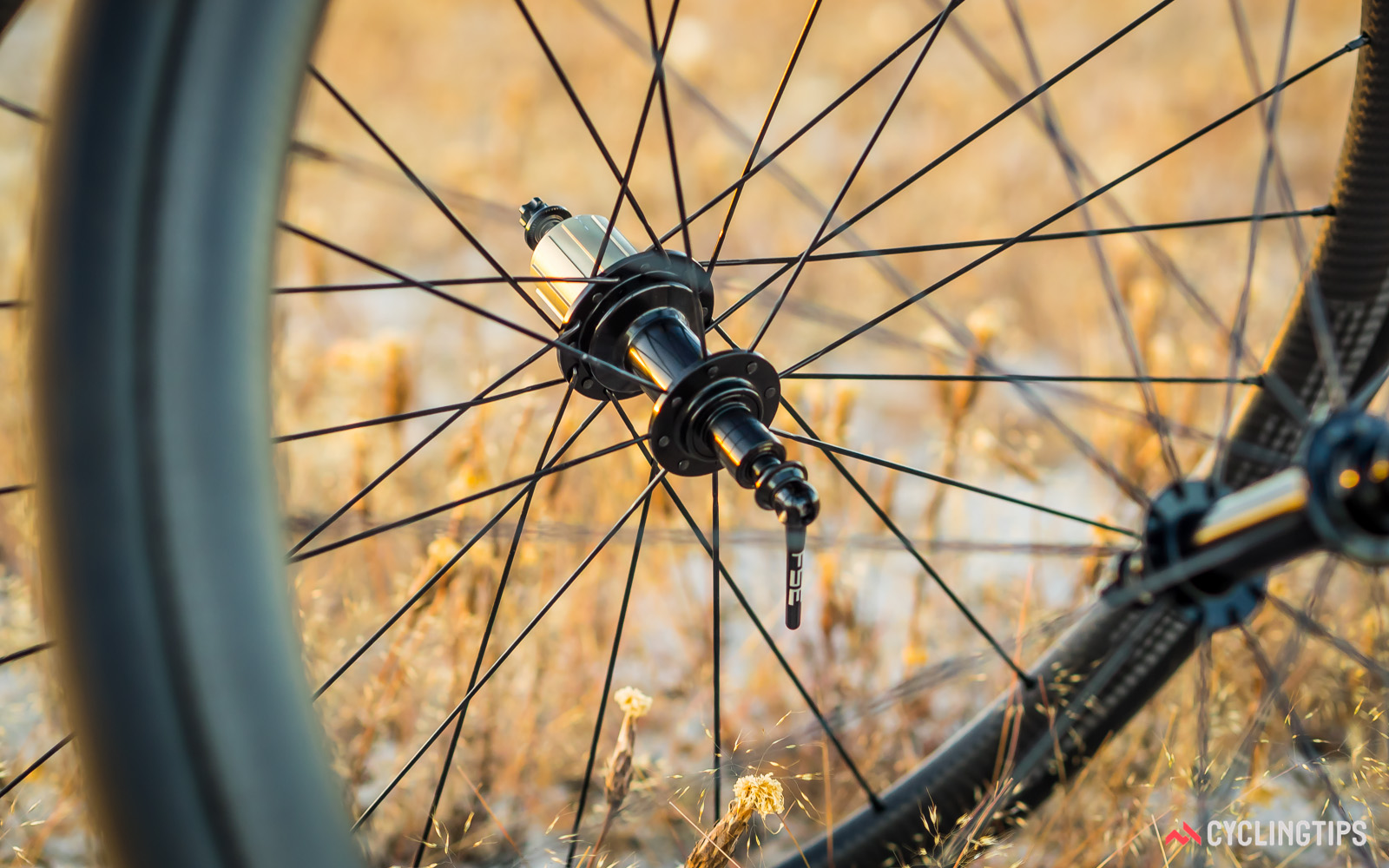 你所不知物美价廉的FSE EVO 35C轮组