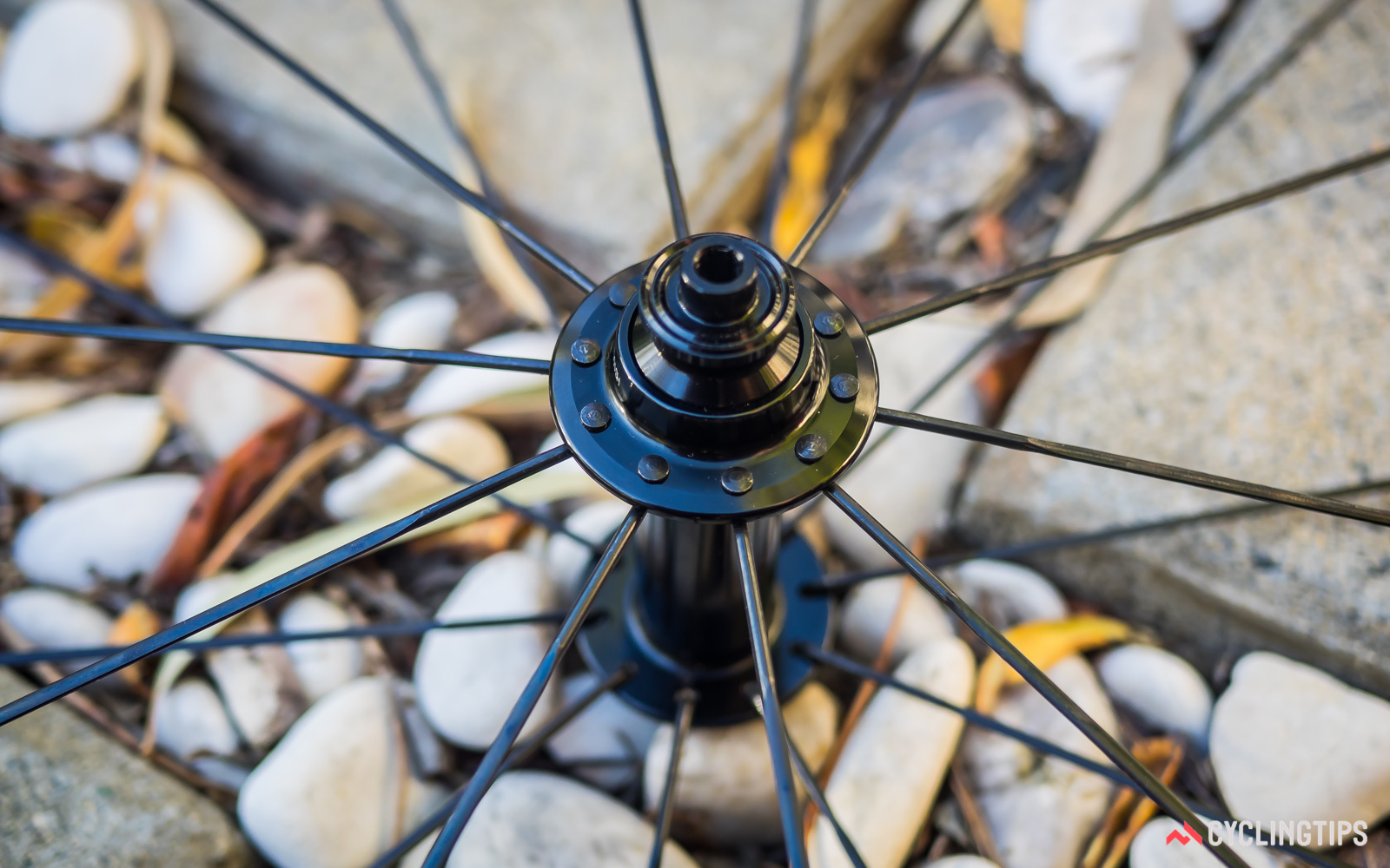 你所不知物美价廉的FSE EVO 35C轮组