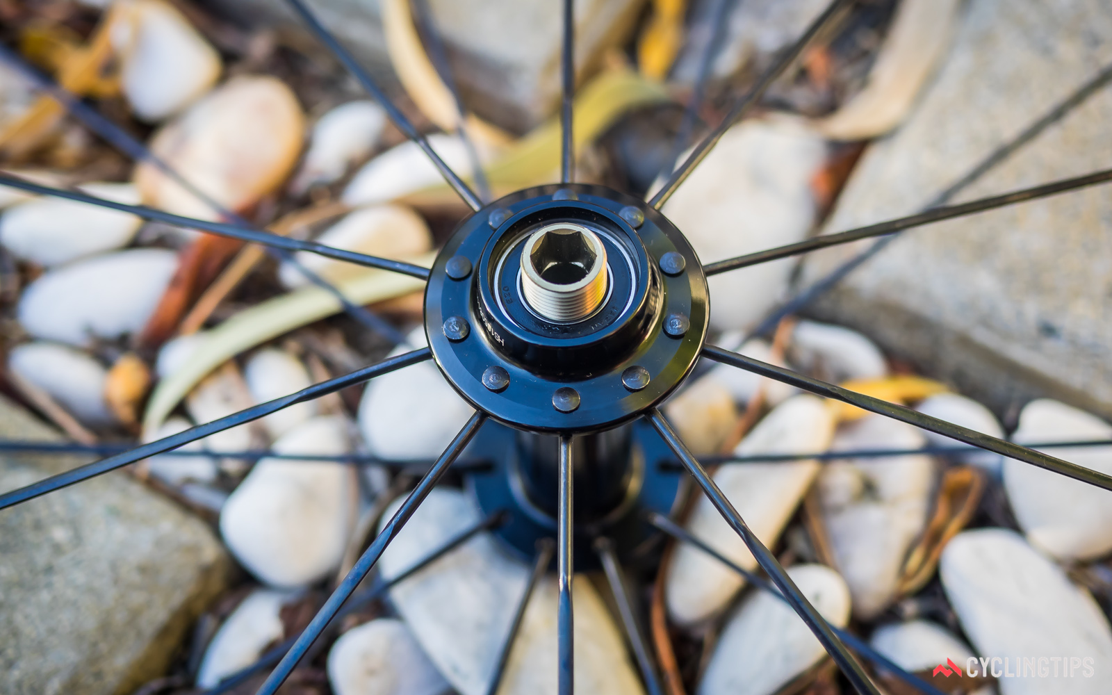 你所不知物美价廉的FSE EVO 35C轮组