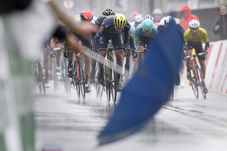 环罗曼蒂S1：雨中冲刺 阿尔巴西尼拿下赛事个人第七胜