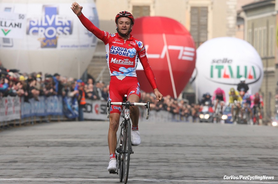 照片回顾斯卡伯尼的职业生涯