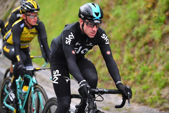 环罗曼蒂S2：雨雪纷飞 赛程缩短 斯特凡•金险胜