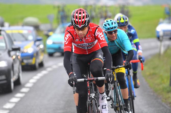 环罗曼蒂S2：雨雪纷飞 赛程缩短 斯特凡•金险胜